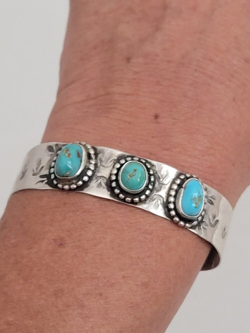 Vintage Old Pawn Navajo Sterling Silver Turquoise Bracelet Cuff Jewelry
